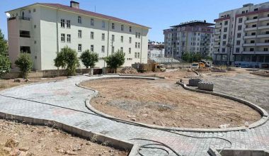 Pazarcık’taki Park Yapımı Devam Ediyor