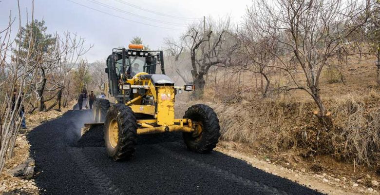 SARIKAYA MAHALLESİNDE ASFALT ÇALIŞMASI