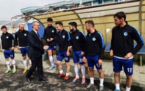 Başkan Güngör Gençlik ve Spor Kulübünün karşılaşmasını izledi… Kahramanmaraş Büyükşehir