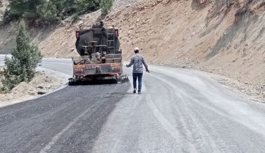 Büyükşehir Boyalı Grup Yolunda Asfalta Başladı