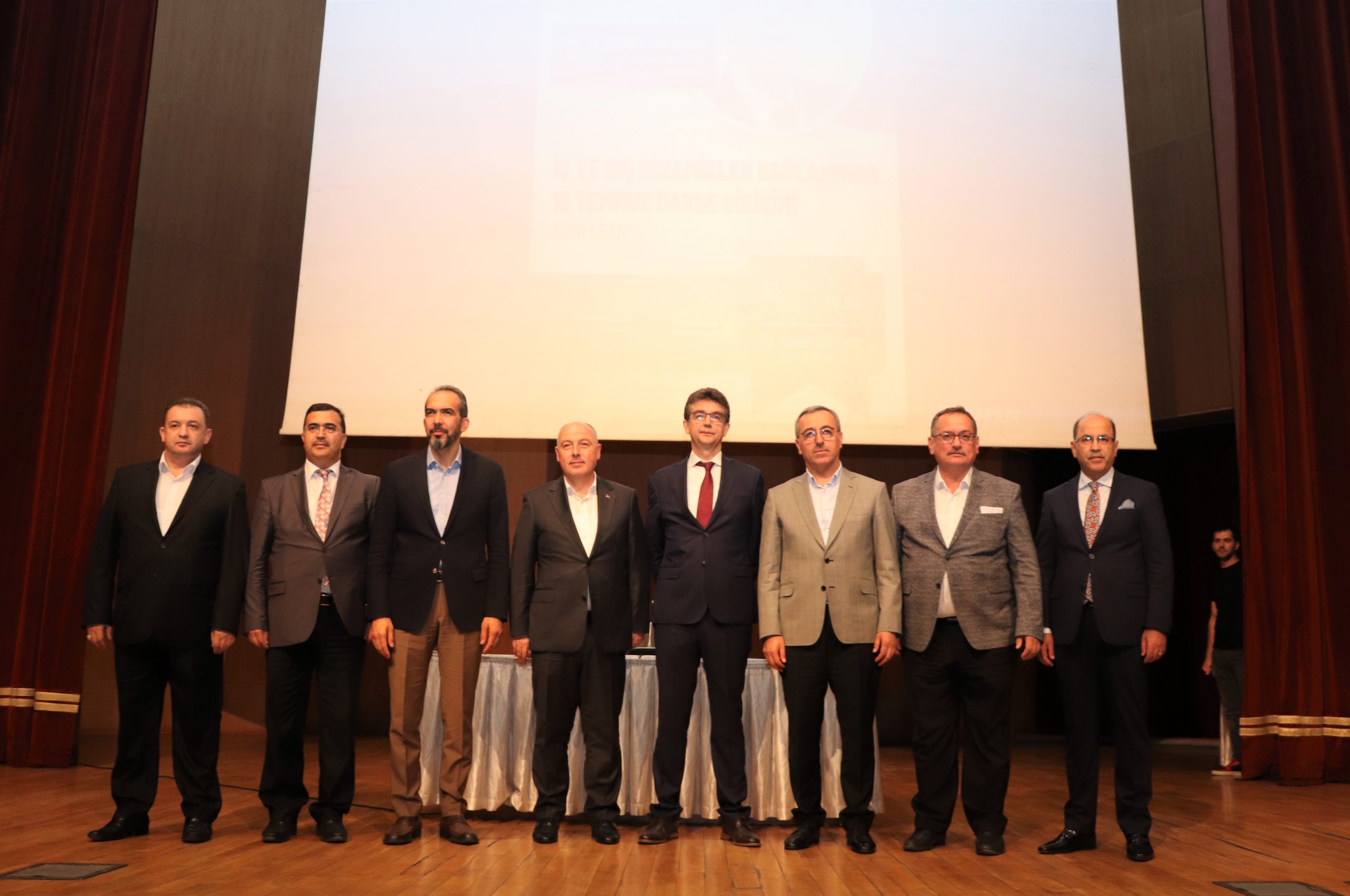 “İç ve Dış Dinamikler Bağlamında 15 Temmuz Darbe Girişimi” adlı