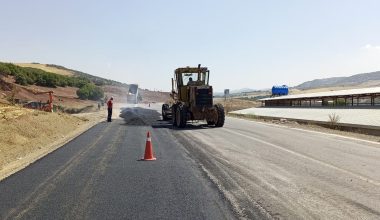 Elmalar’ın Ulaşım Standardı Büyükşehir’le Artırılıyor