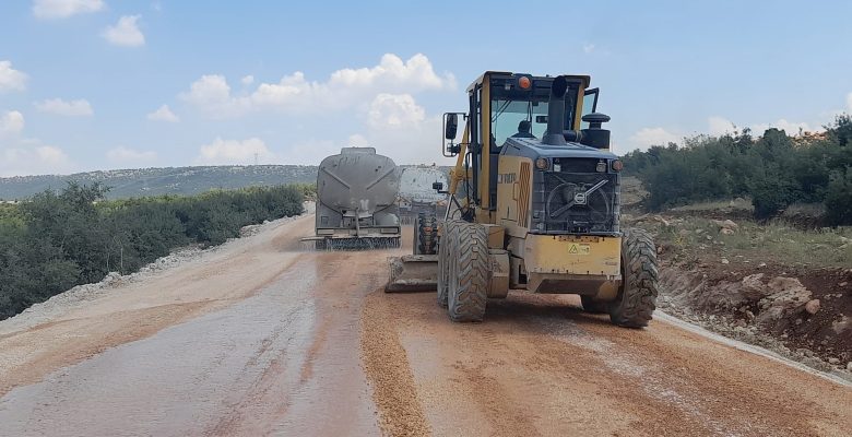 Pazarcık’ta Mahalle ve Oba Yollarının Standardı Artırılıyor