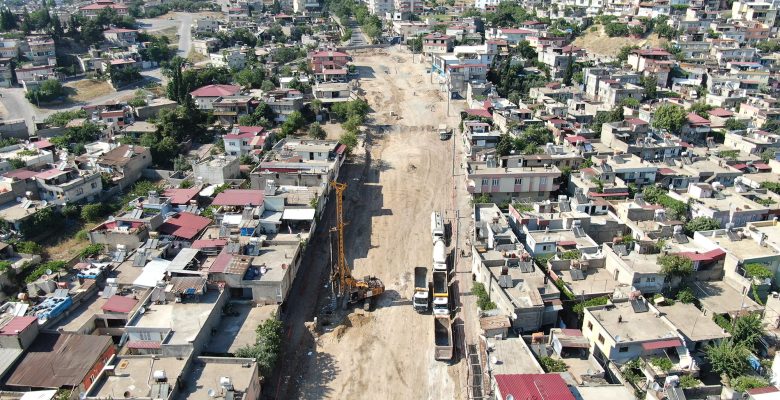 Tevfik Kadıoğlu Köprülü Kavşağı’nda Çalışmalar Hızla İlerliyor