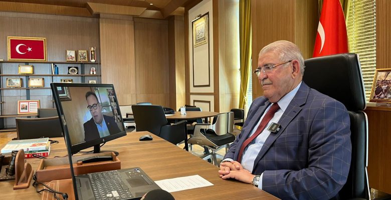 Başkan Mahçiçek, EXPO 2023’e katılacak olan Karadağ’lı yetkililerle çevrimiçi toplantı yaptı