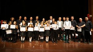 Büyükşehir Belediyesi Çocuk Korosu, Necip Fazıl Kısakürek Kültür Merkezi’nde düzenlenen