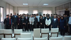 Şiir ve edebiyatın başkentinde Büyükşehir Belediyesi tarafından hayata geçirilen Kütüphane