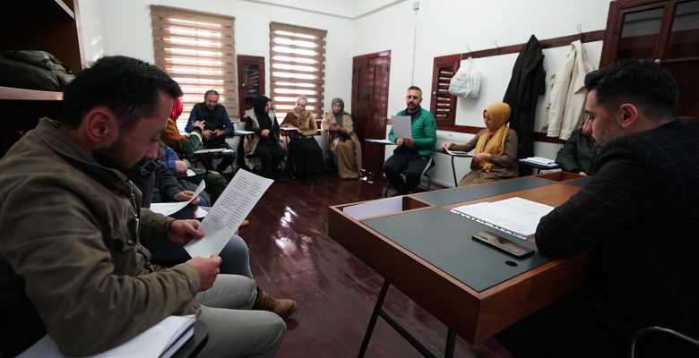 Büyükşehir’in Diriliş Sanat Merkezi’nde Eğitimler Sürüyor