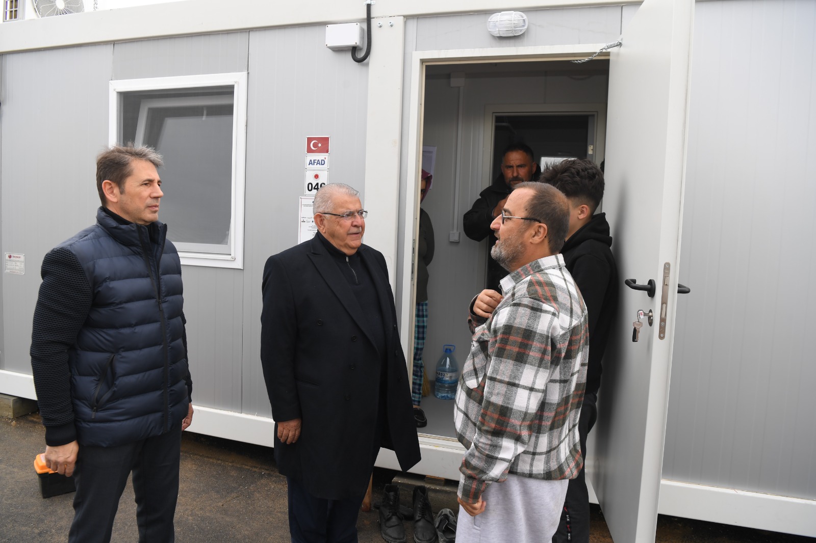 Kahramanmaraş merkezli meydana gelen deprem felaketinden etkilenen depremzedelerin barınma ihtiyaçlarının