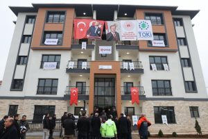 Pençe – Kilit operasyonu bölgesinde şehit olan Kahramanmaraşlı Mehmetçiklerin ailelerine