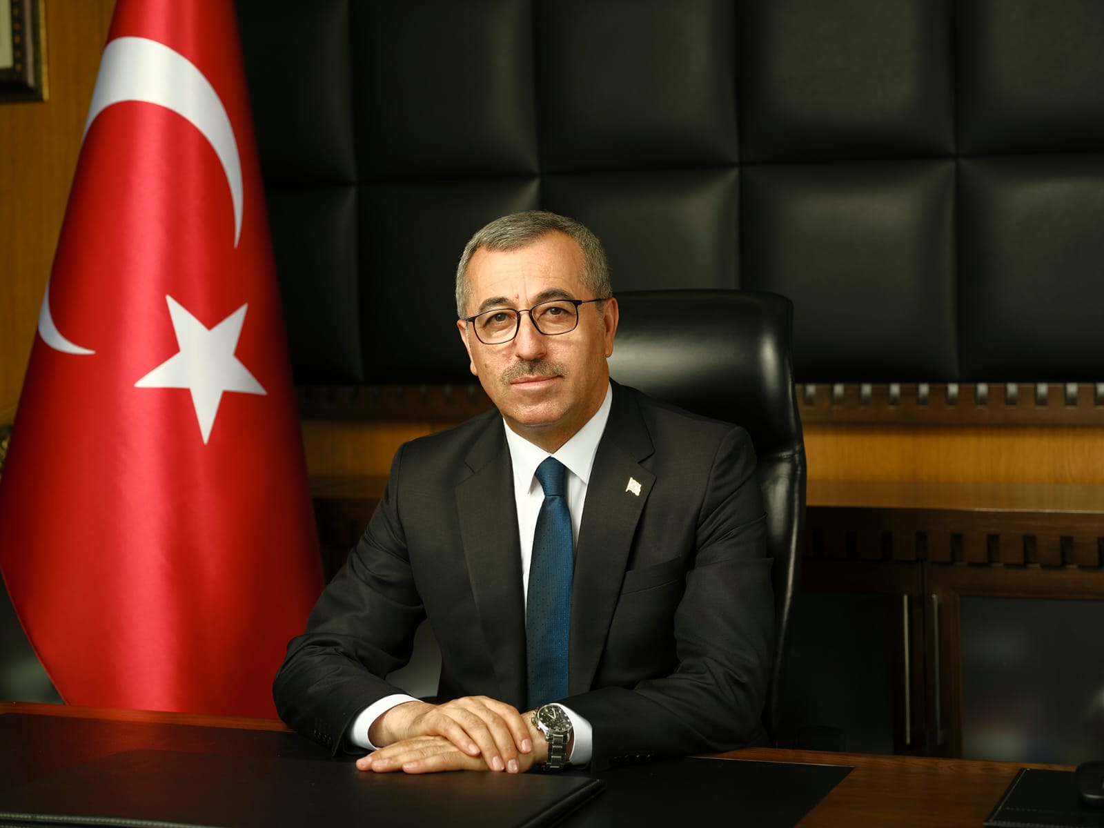 Şehre “Kahraman” ünvanı verilişinin 51. yıl dönümünü tebrik eden Başkan