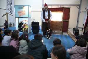 Çocuklar, Gölge Oyunu ve Kukla Gösterileriyle Doyasıya Eğlendi Büyükşehir Belediyesinin