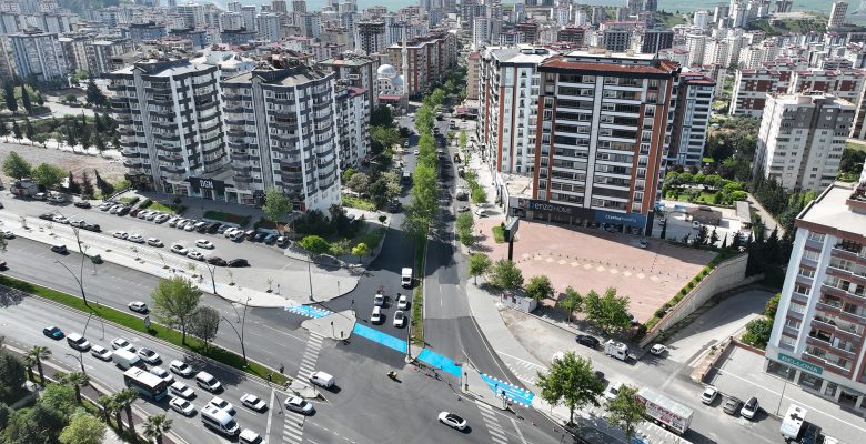 Onikişubat’ta Başkonuş Caddesi ve Bağlantı Yolunun Ulaşım Standardı Artırılıyor