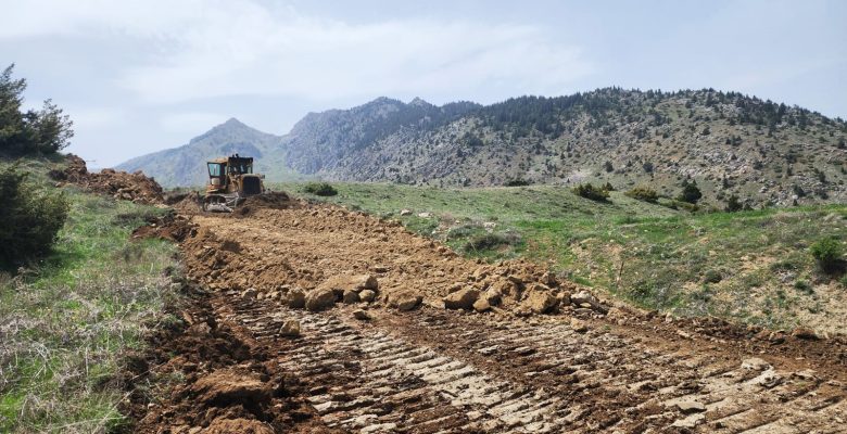 Büyükşehir, Göksun’da İnşa Edilecek Köy Evlerine Yeni Yol Açıyor