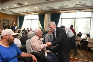 Vatandaşlardan Başkan Görgel’e Büyük Teveccüh Hayırlı olsun ziyaretine gelen vatandaşları