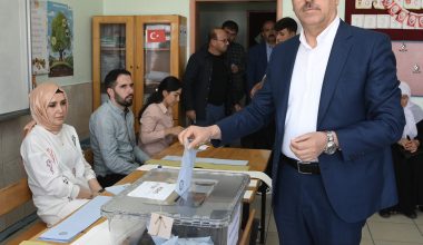 Başkan Güngör, Sandık Başına Giderek Oyunu Kullandı