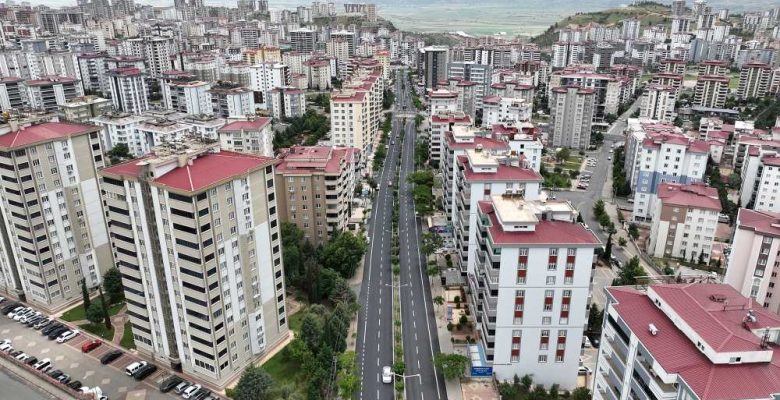 Barbaros Caddesi Yenilenen Yüzüyle Hizmete Sunuldu