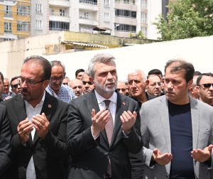 Önceki dönem Pazarcık Belediye Başkanı İbrahim Yılmazcan’ın ağabeyi Mustafa Yılmazcan’ın