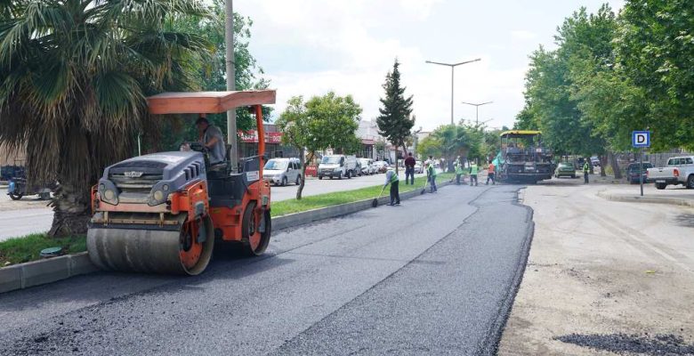 Büyükşehir Belediyesi, Dulkadiroğlu’nda Yol Yenileme Çalışmalarını Yoğunlaştırdı