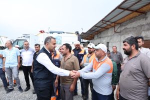 Başkan Toptaş, 1 Mayısta Çevre Koruma emekçileriyle buluştu Onikişubat Belediye