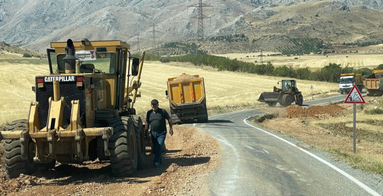 Büyükşehir Elbistan’da Ulaşım Atağını Sürdürüyor