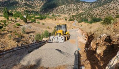 Büyükşehir, Göksun Kırsalında Kilit Parke İmalatlarını Tamamladı