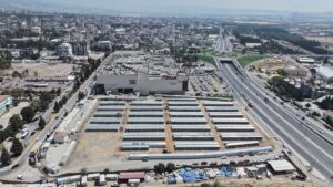 Kahramanmaraş Büyükşehir Belediyesi’nin rezerv alan içerisinde iş yeri bulunan esnaflar