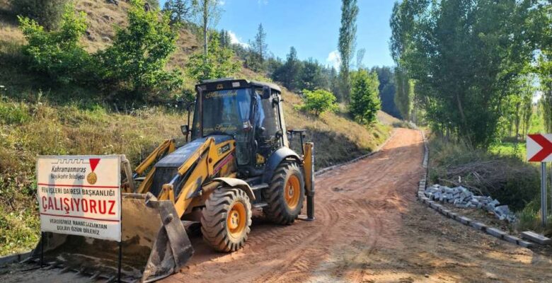 Büyükşehir Göksun Kırsalında Ulaşım Yatırımlarını Sürdürüyor