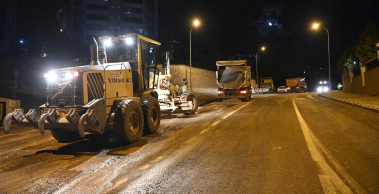 Başkan Görgel, Taşkın Hasarını Gidermeye Çalışan Ekiplerin Başında