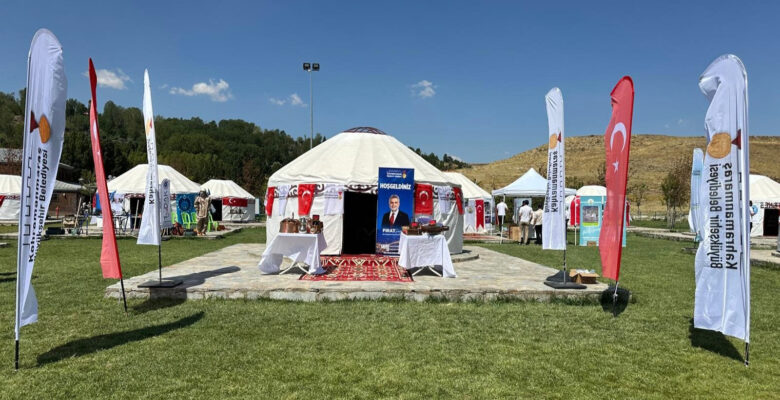 Kahramanmaraş, Ahlat’ta İlgi Odağı Oldu