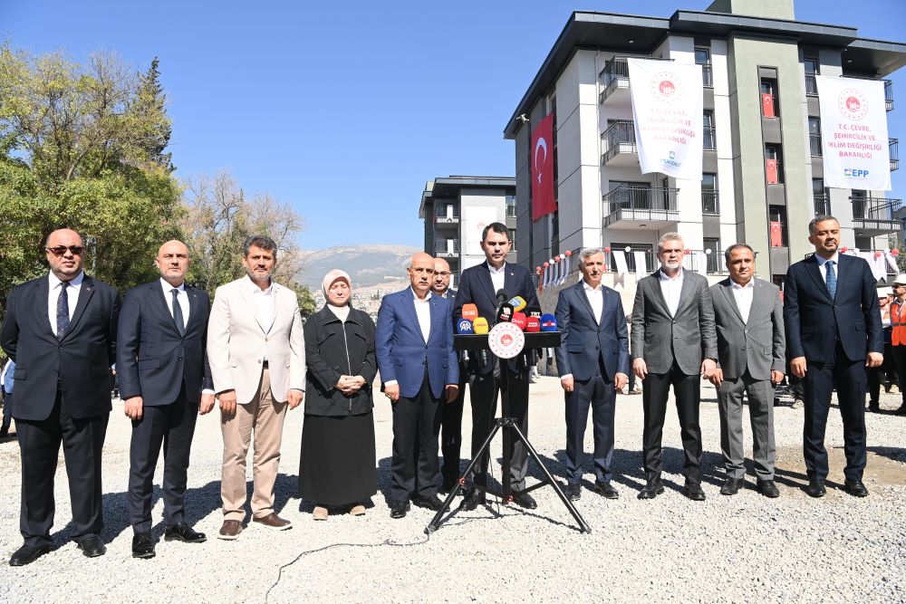Çevre, Şehircilik ve İklim Değişikliği Bakanı Murat Kurum, Kahramanmaraş’ta incelemelerde