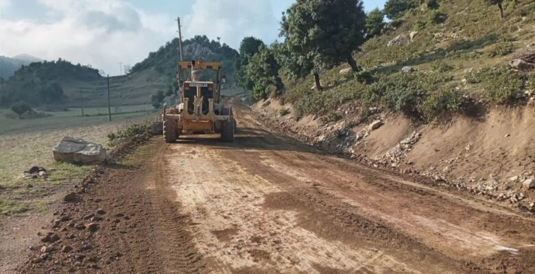 Büyükşehir, Andırın’da 11 Mahallenin Yolunu Yeniliyor