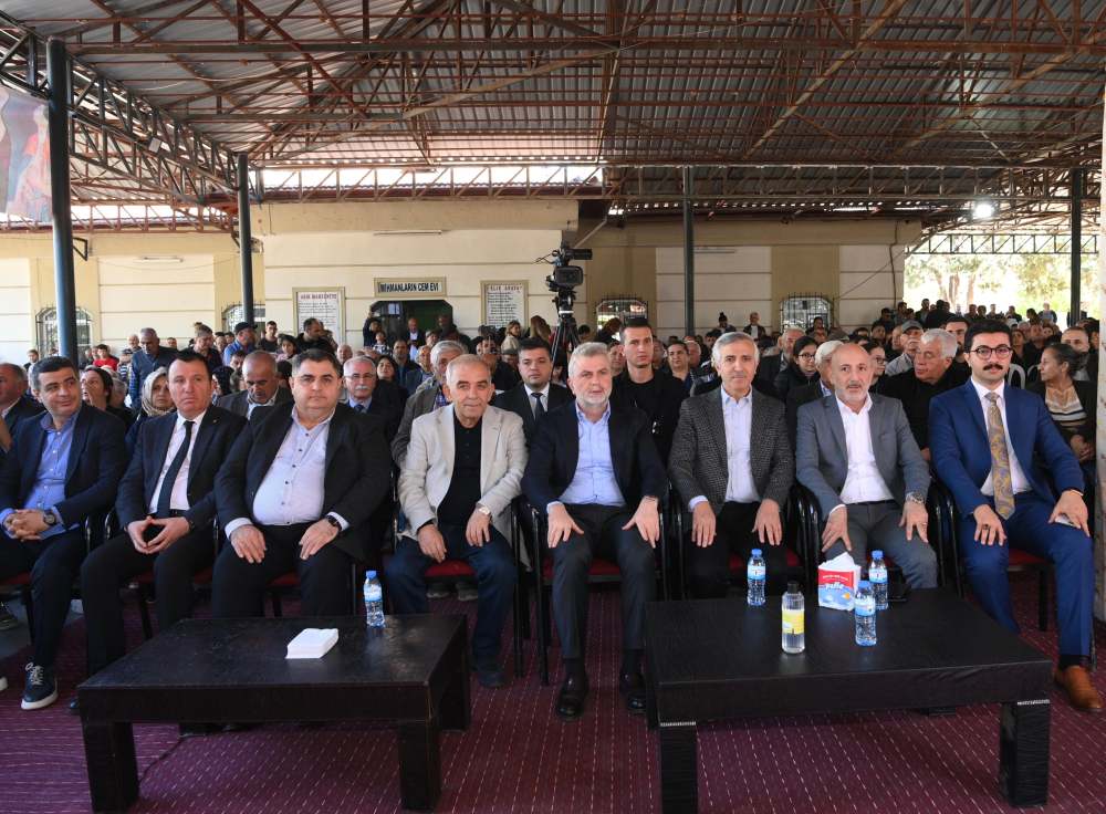 Kahramanmaraş Büyükşehir Belediye Başkanı Fırat Görgel, Alevi kanaat önderlerinden Elif