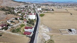 Kahramanmaraş Büyükşehir Belediyesi, Türkoğlu ilçesinin en işlek arterlerinden biri olan