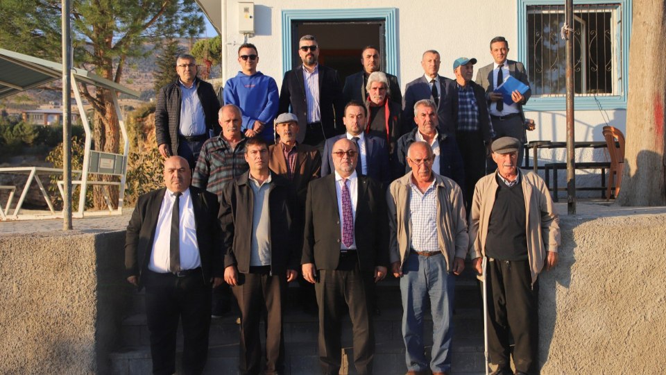 Dulkadiroğlu Belediyesi, vatandaşların taleplerini dinlemek ve çözümler üretmek amacıyla düzenlediği