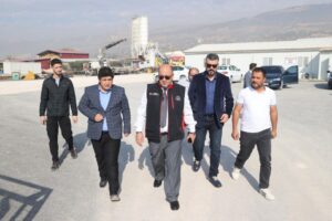 Dulkadiroğlu Belediye Başkanı Mehmet Akpınar, Başkan Yardımcıları ve Birim Müdürleri