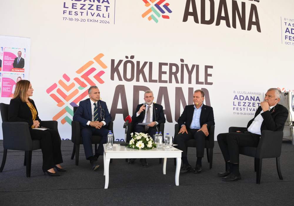 Kahramanmaraş Büyükşehir Belediye Başkanı Fırat Görgel, Adana’da düzenlenen 8. Uluslararası