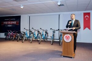 Onikişubat Belediye Başkanı Hanifi Toptaş, 7.si düzenlenen Kahramanmaraş Bilgi ile