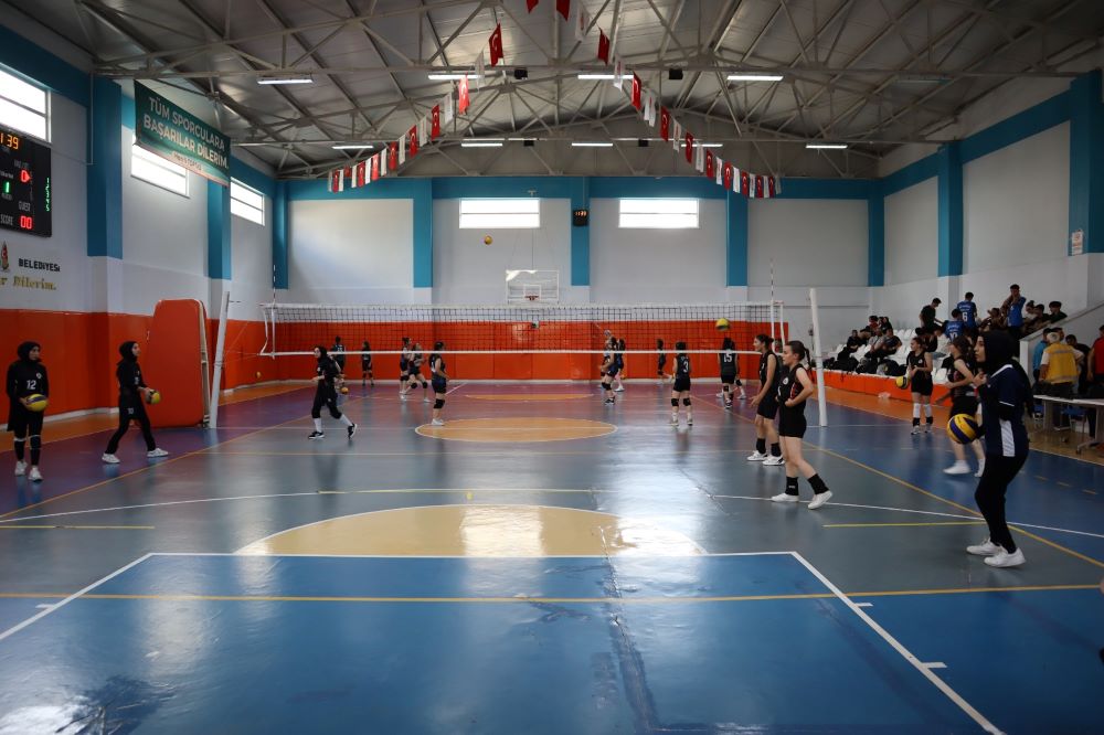 Onikişubat Belediyesi, 29 Ekim Cumhuriyet Bayramı kapsamında düzenlenen Cumhuriyet Spor