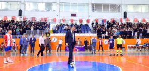 Başkan Toptaş, Cumhuriyet Spor Şöleni Futsal Finalini İzledi