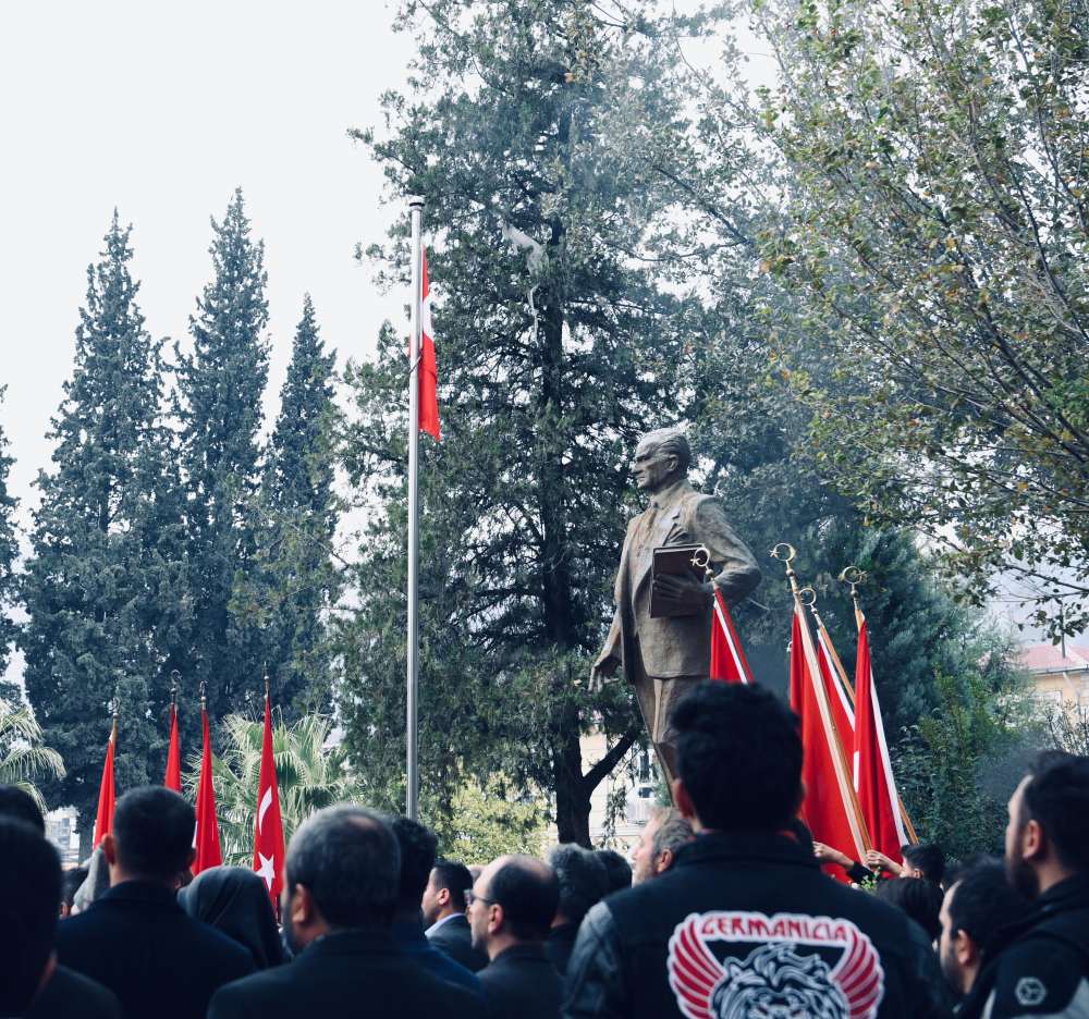 Gazi Mustafa Kemal Atatürk, Vefatının Yıl Dönümünde Törenle Anıldı Cumhuriyet’in