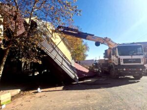 Kahramanmaraş’ta dün yaşanan ve saatte 95 kilometre hıza ulaşan şiddetli