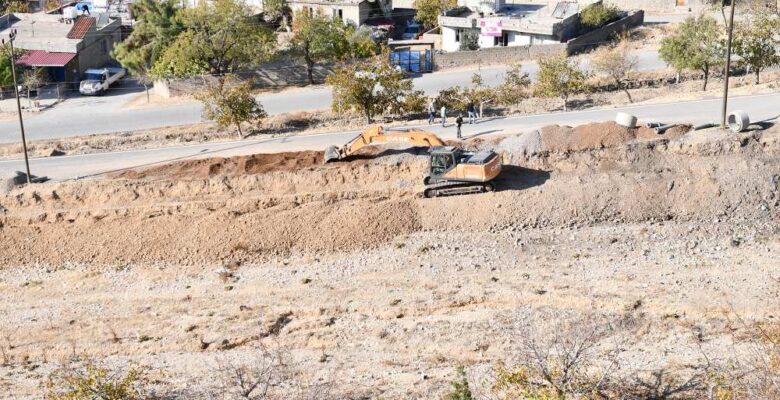 Büyükşehir, Dulkadiroğlu’nda Mahallelerin Altyapısını Bir Bir Yeniliyor