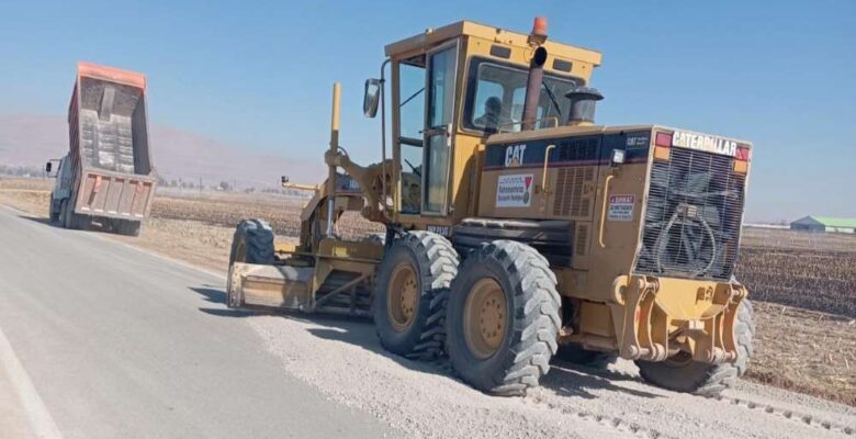 Büyükşehir’den Elbistan’ın 4 Mahallesinde Daha Yol Yenileme Çalışması