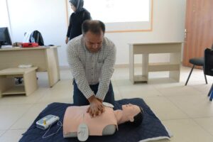 Kahramanmaraş Büyükşehir Belediyesi, itfaiye personelinin mesleki bilgi ve becerilerini artırmak