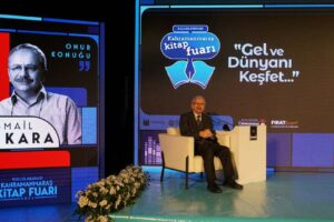 Fuarın Onur Konuğu İsmail Kara, KAFUM’da Edebiyatseverlere Seslendi