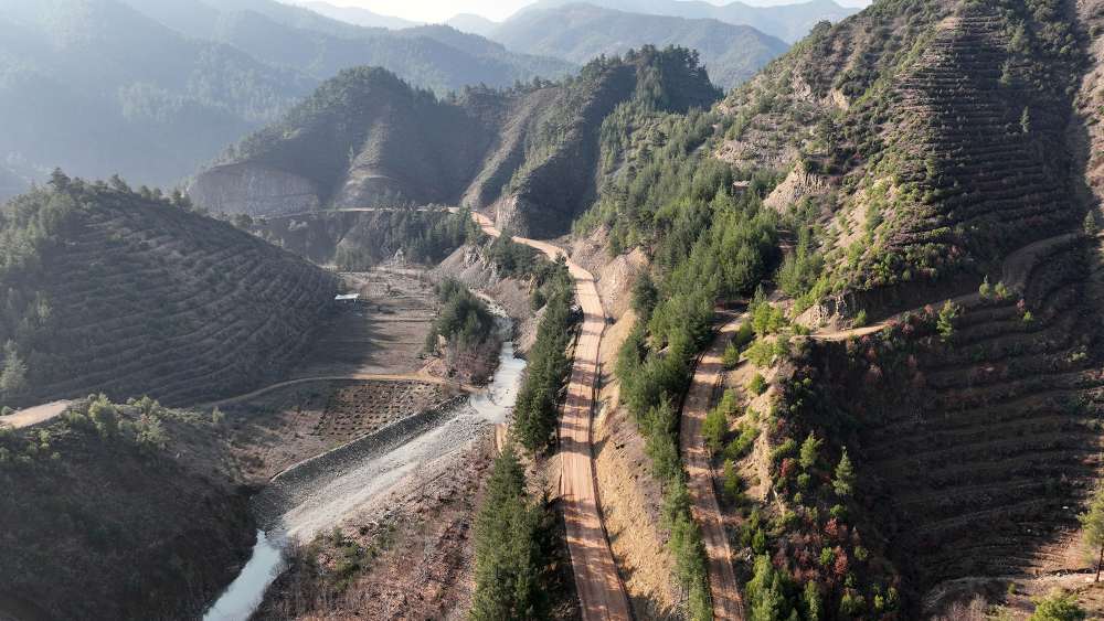Kahramanmaraş Büyükşehir Belediyesi, ulaşım altyapısını geliştirmek ve vatandaşlara daha konforlu