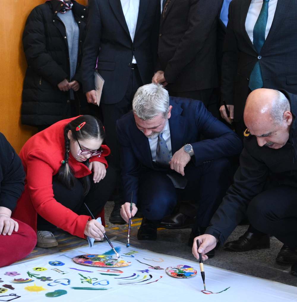 Büyükşehir Belediyesinin 2024 yılında “Herkes için erişilebilir bir Kahramanmaraş”
hedefiyle başlattığı