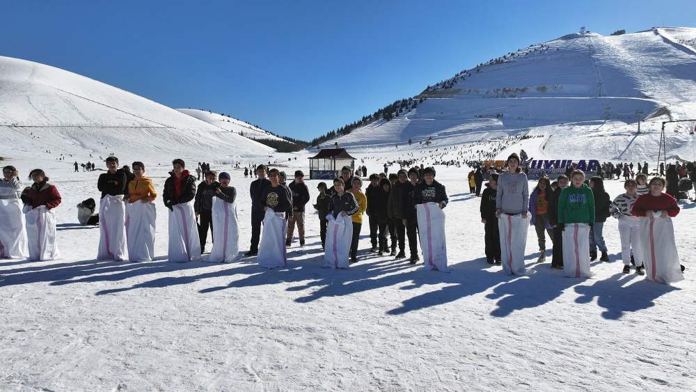Kahramanmaraş Büyükşehir Belediyesi, Elbistan ve Onikişubat ilçelerindeki Deneyap Atölyesi öğrencilerini