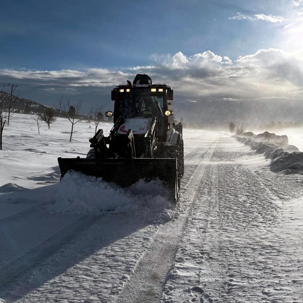 Kahramanmaraş Büyükşehir Belediyesi, Ekinözü, Elbistan, Nurhak, Göksun ve Çağlayancerit’te yoğun